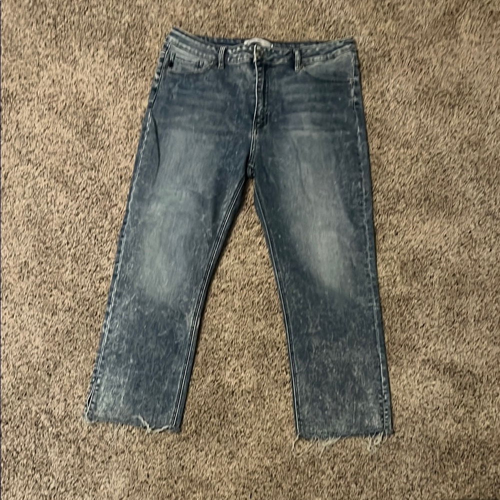KanCan light washed denim jeans size 32